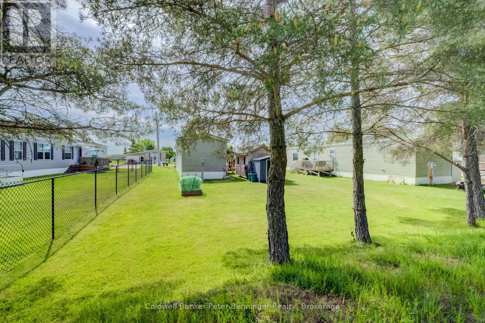 33 DOVE ROAD - 9
