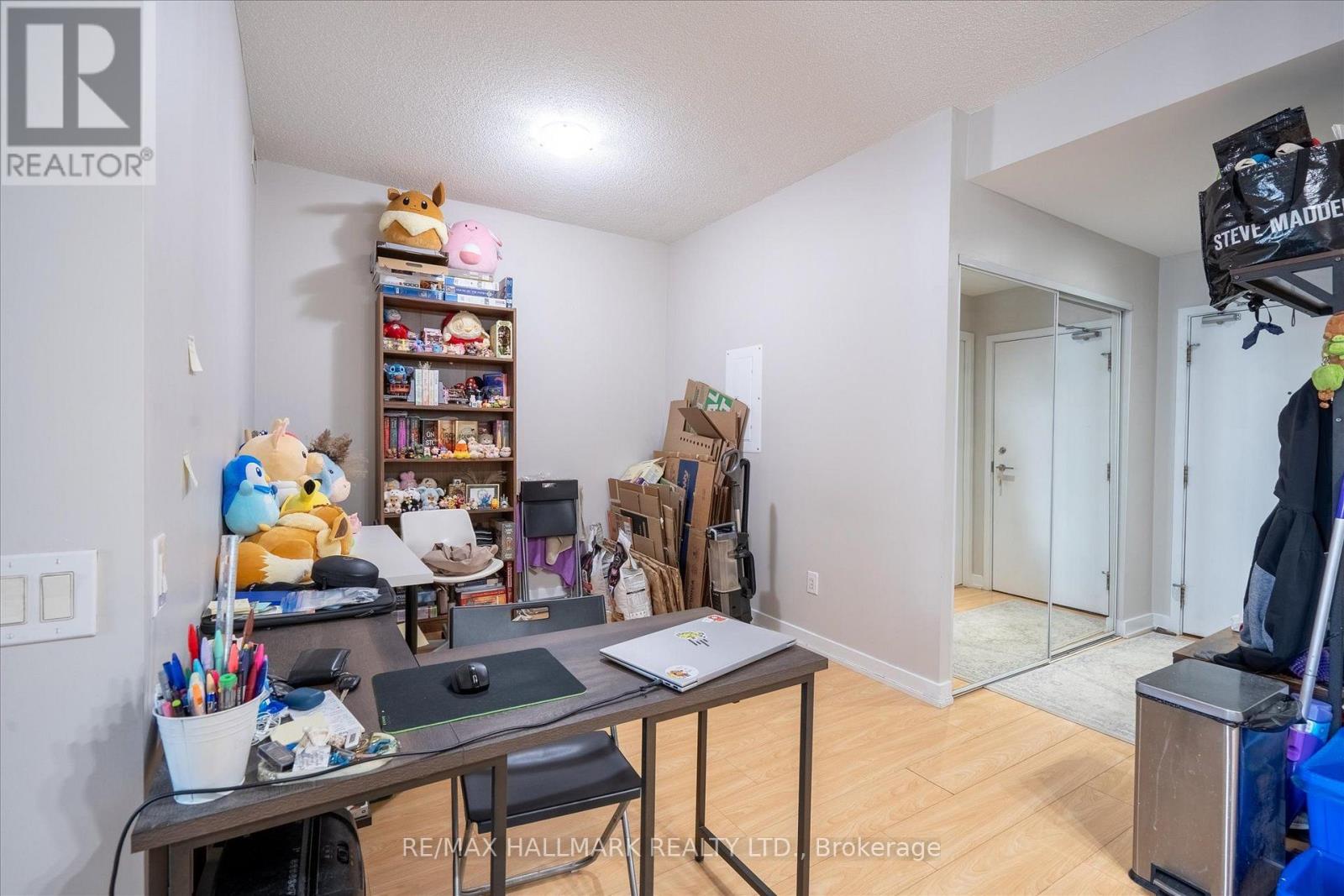 #2110 121 MCMAHON DRIVE - Image 16