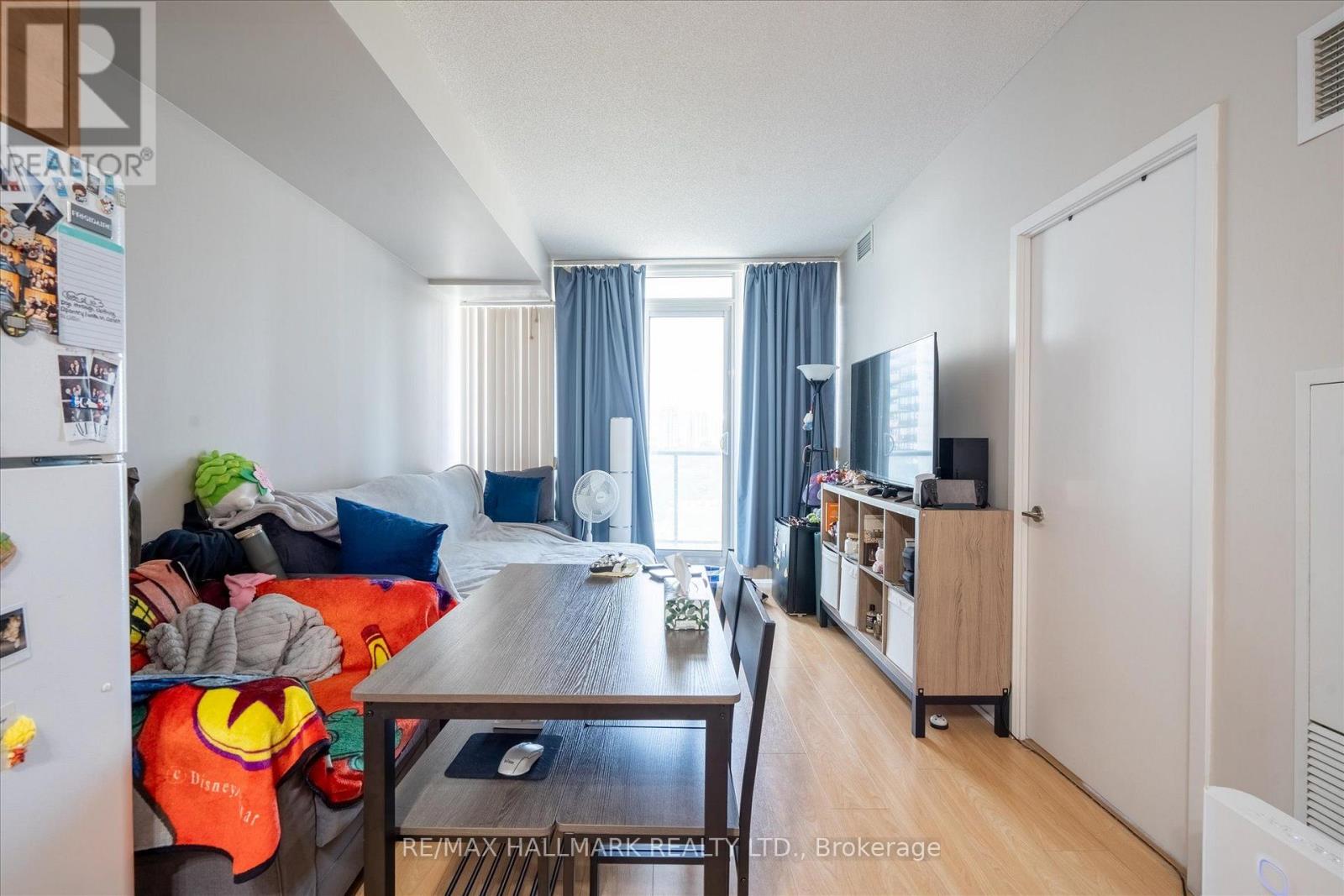 #2110 121 MCMAHON DRIVE - 18