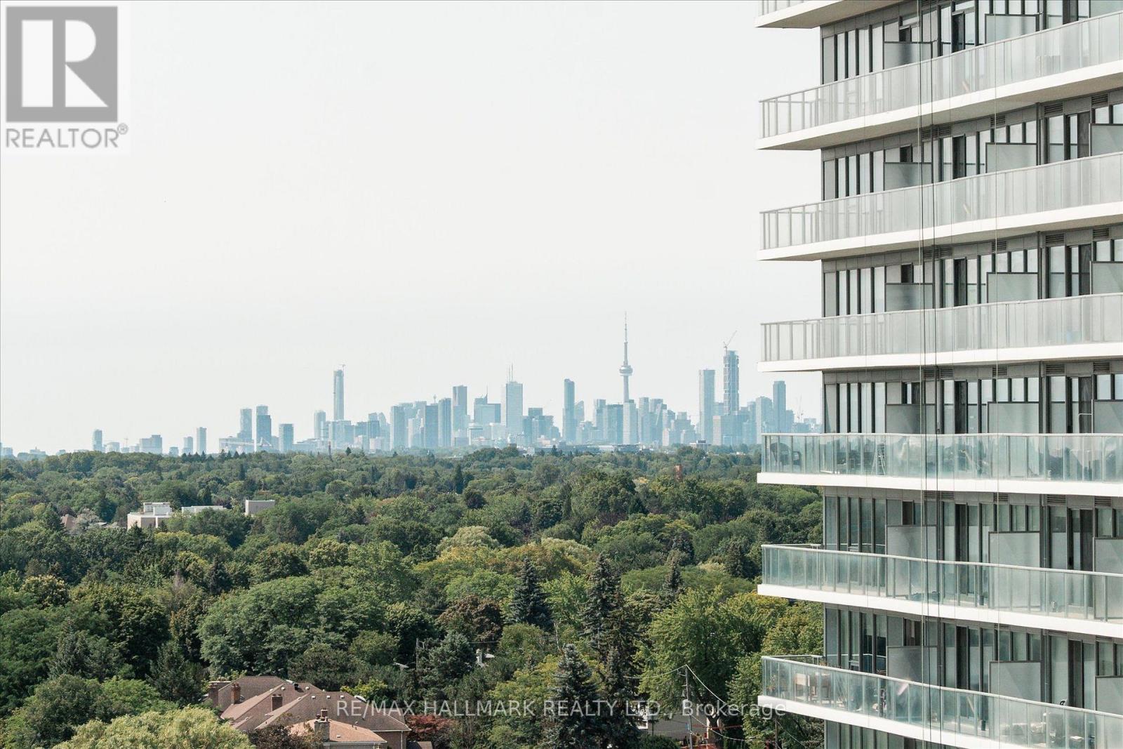 #2110 121 MCMAHON DRIVE - Image 32