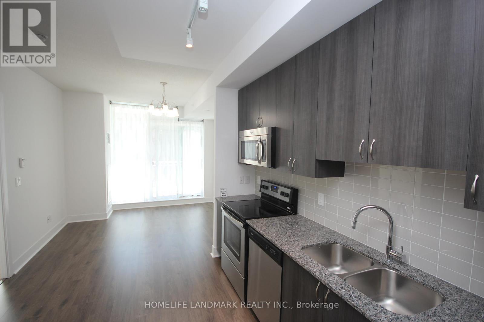 #204 68 MERTON STREET - 19