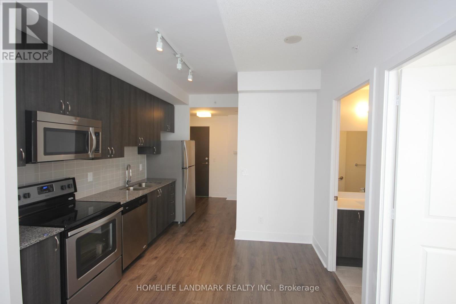 #204 68 MERTON STREET - 22