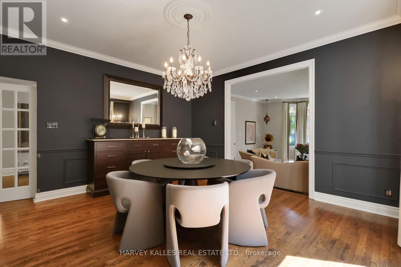 254 YONGE BOULEVARD - Image 10