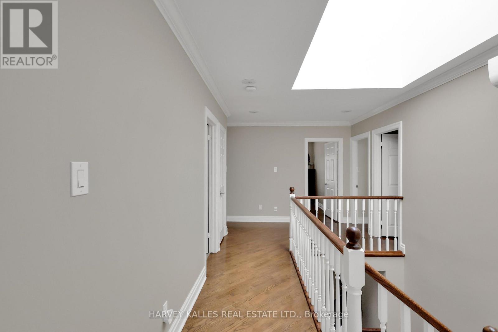 254 YONGE BOULEVARD - Image 21
