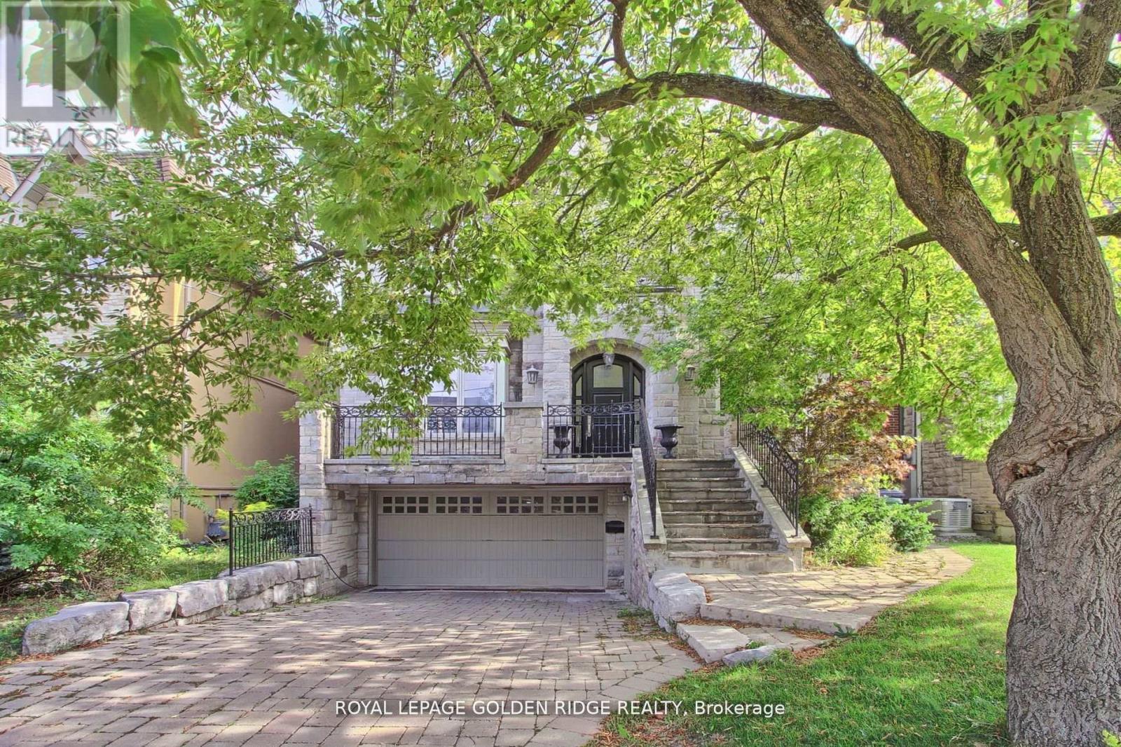 99 BANNOCKBURN AVENUE - 2