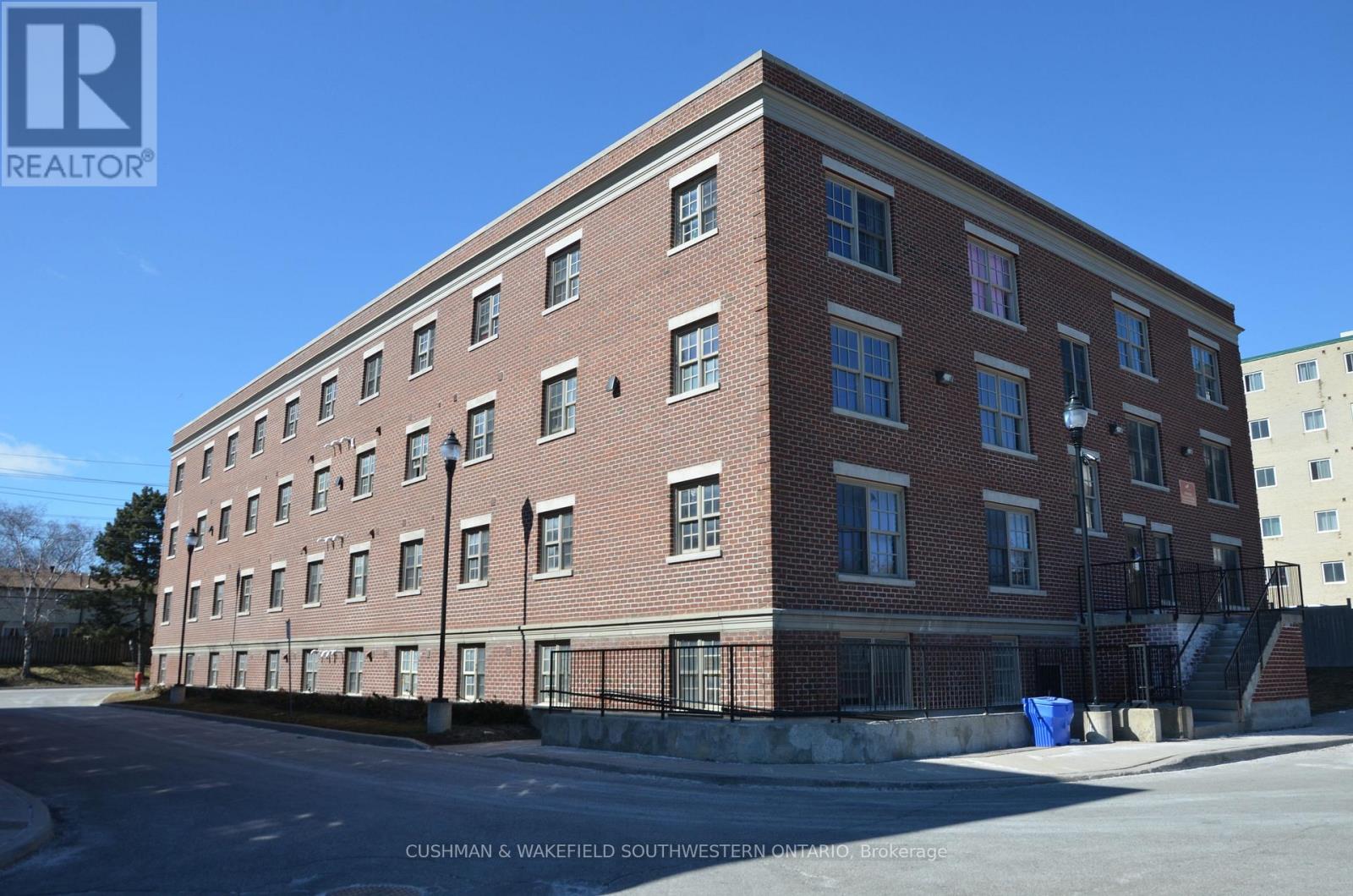 359-363 DUCKWORTH STREET - 19