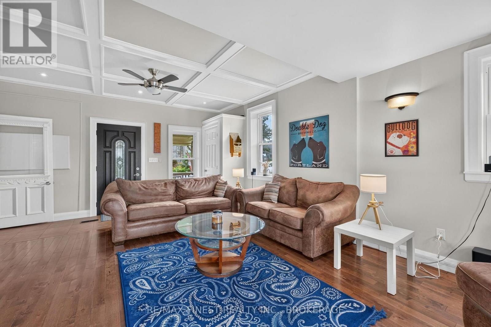 52 MAIN STREET - Image 12