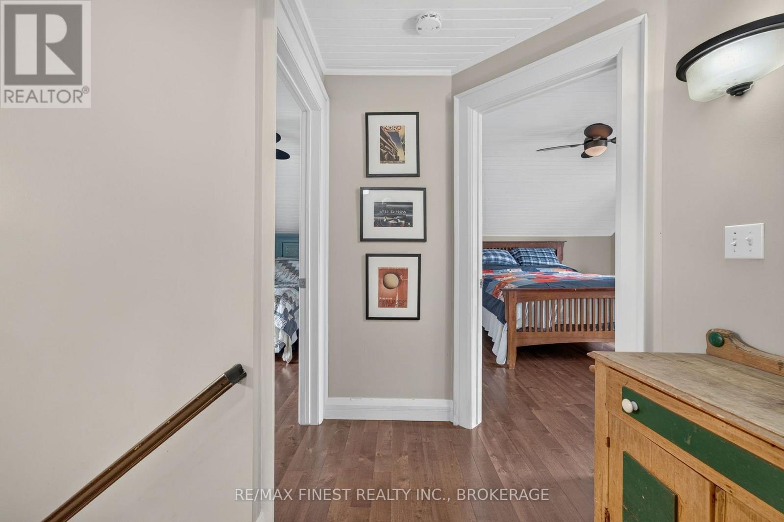 52 MAIN STREET - Image 16