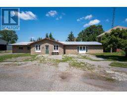 Bedroom 2 - 269 River Road, Greater Napanee, ON K7R0E3 Photo 11