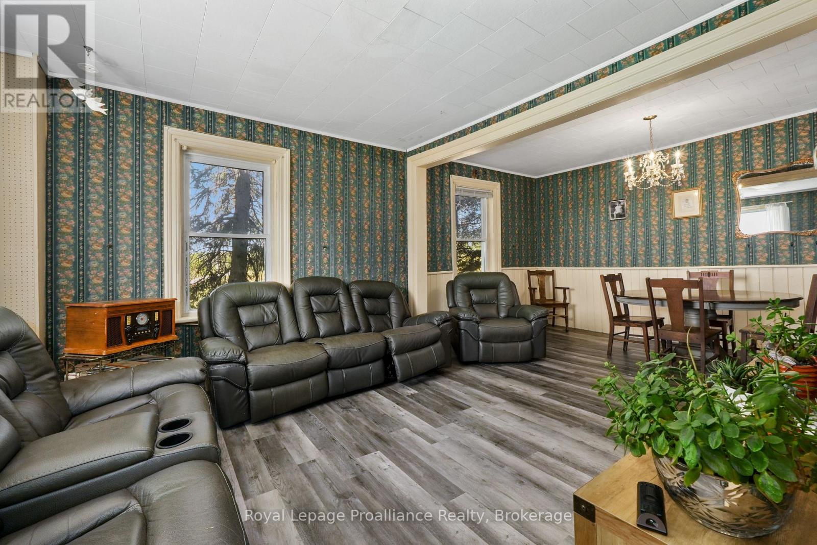 50 DUNLAY ROAD - Image 27