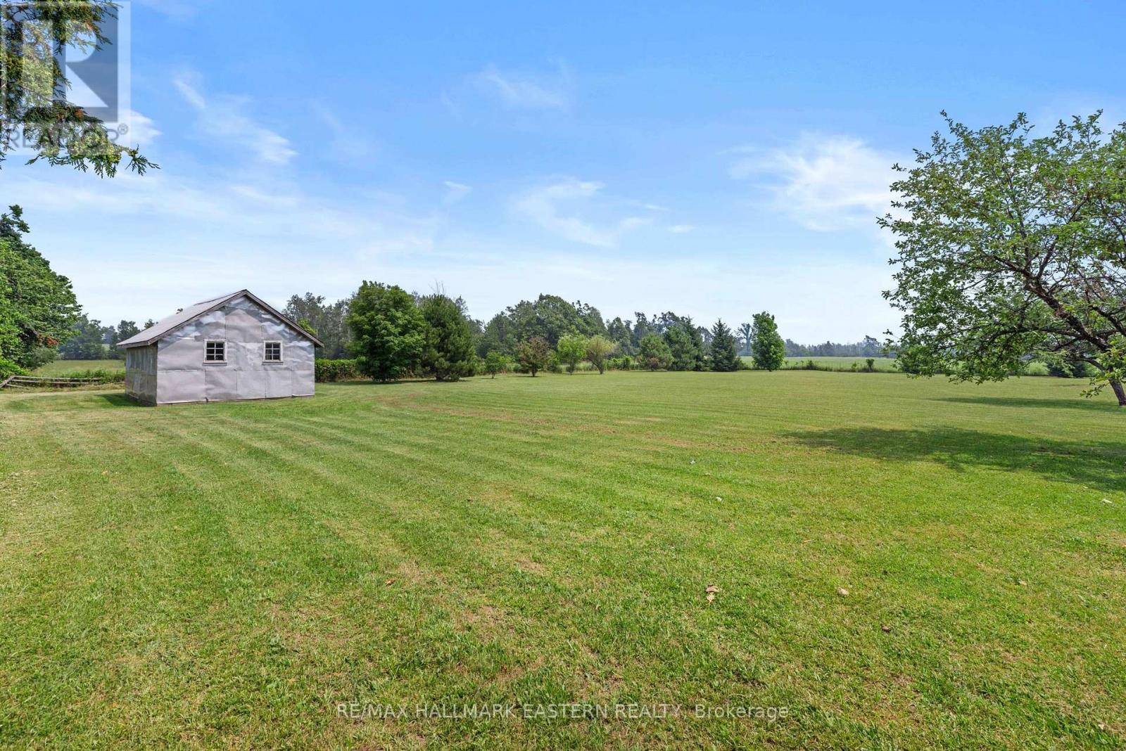 921 ROBINSON ROAD - 30