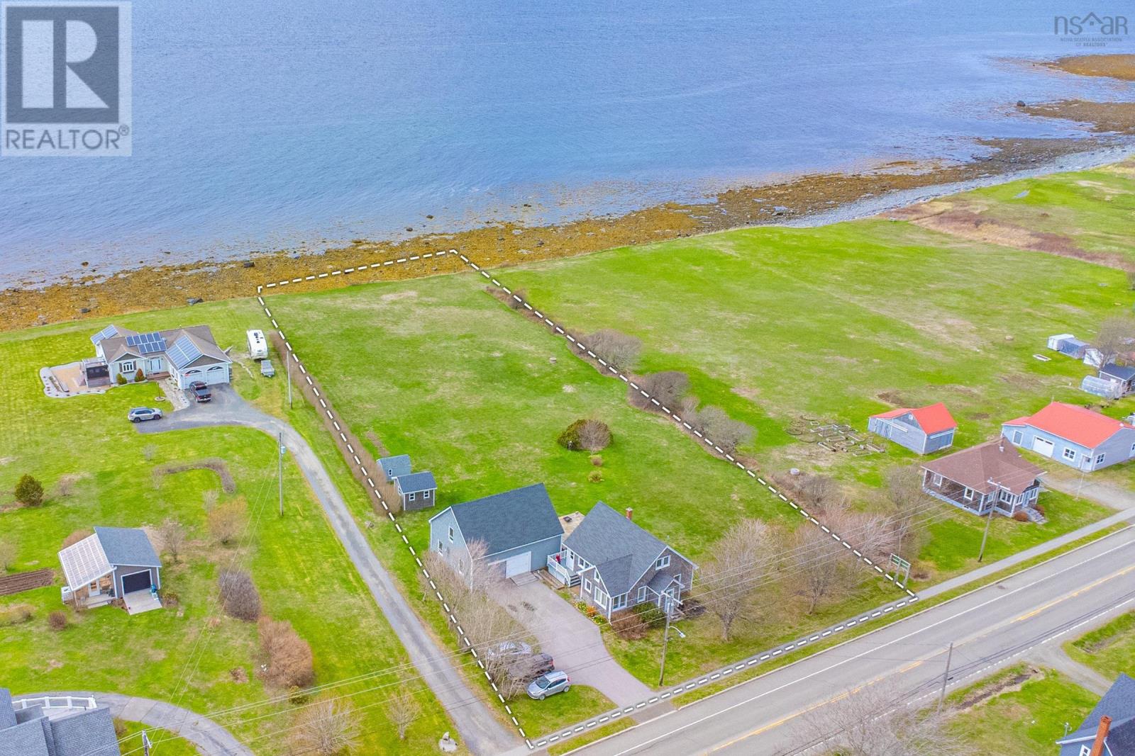 923 Highway 1 - 34