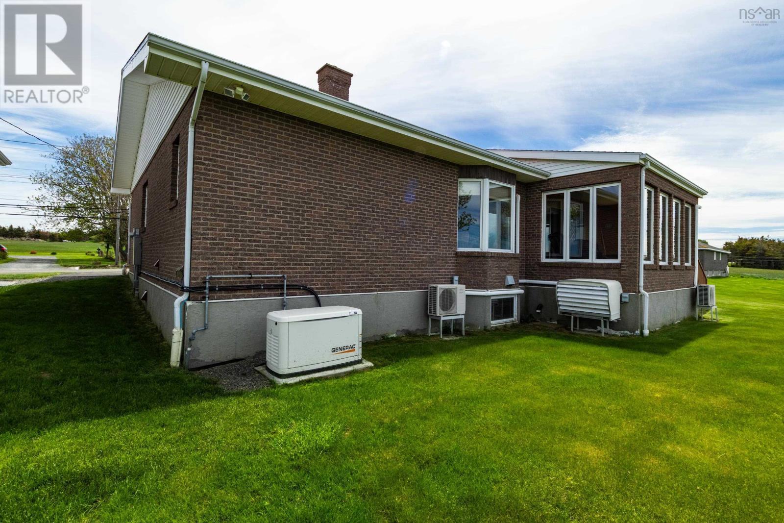 1285 Highway 1 - 4