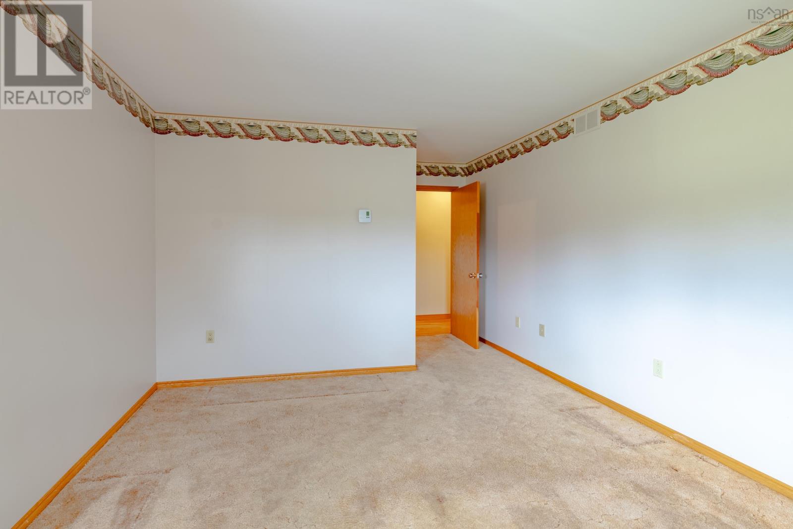 1285 Highway 1 - 28