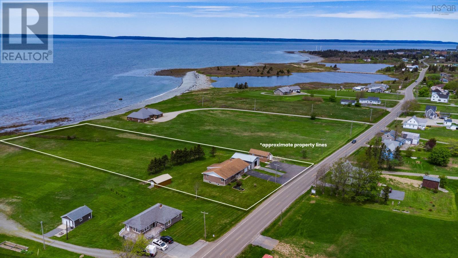 1285 Highway 1 - 50