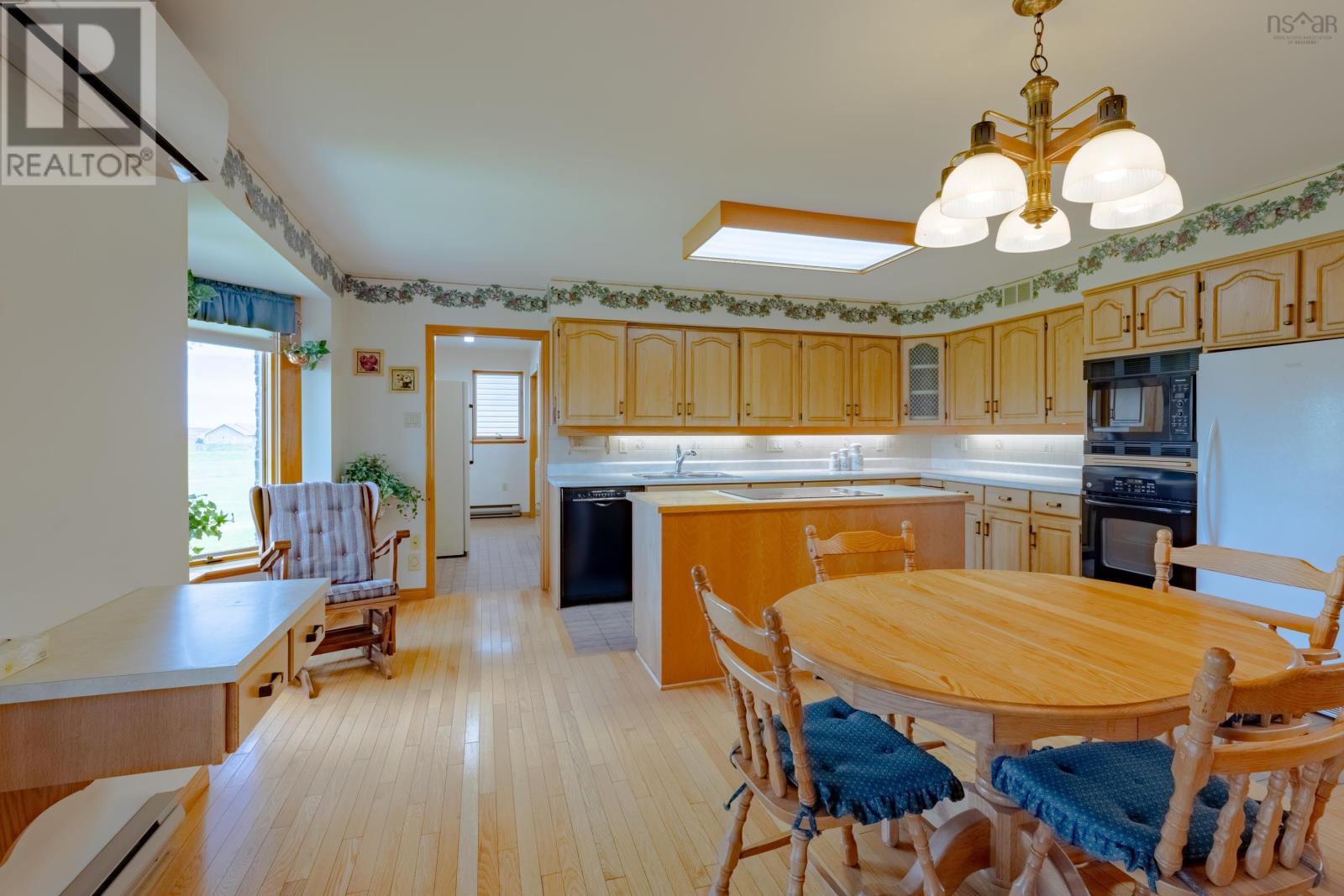 1285 Highway 1 - 19