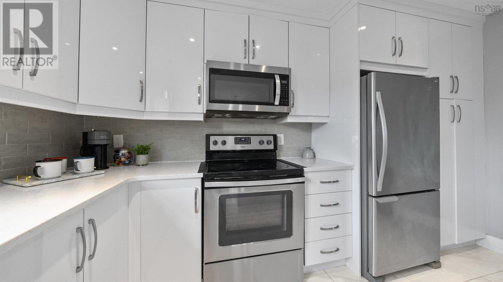 196 Titanium Crescent - 15