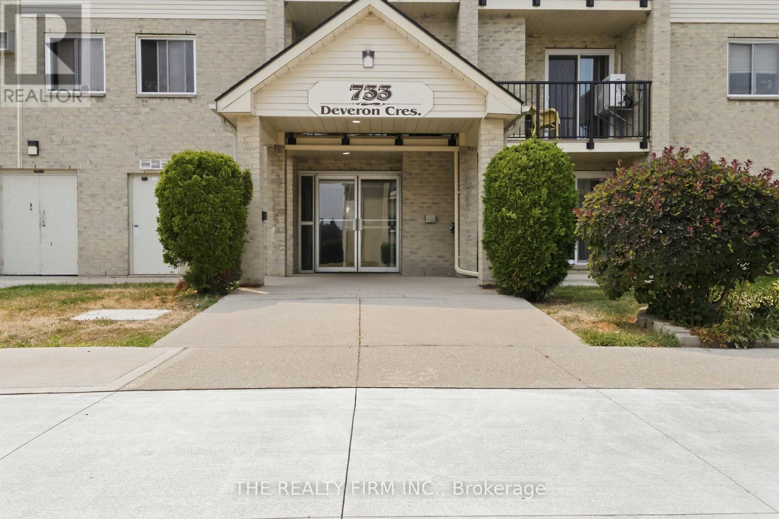 #210 733 DEVERON CRESCENT - 1