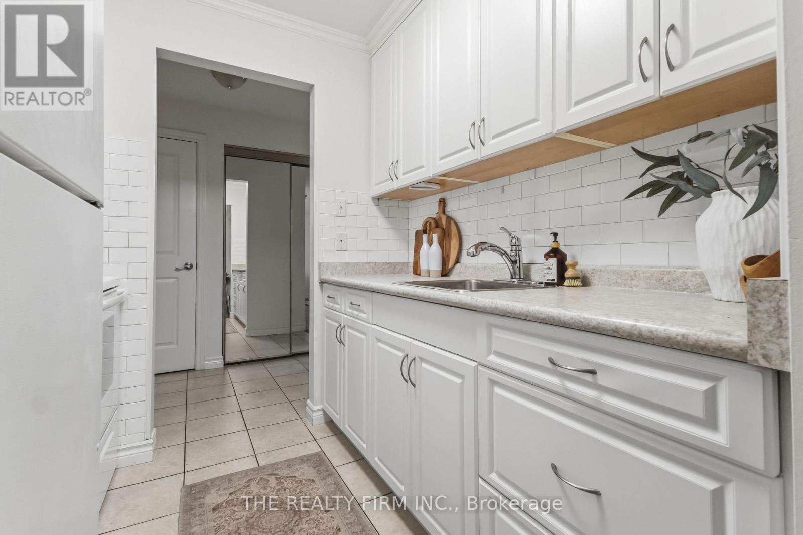 #210 733 DEVERON CRESCENT - 17