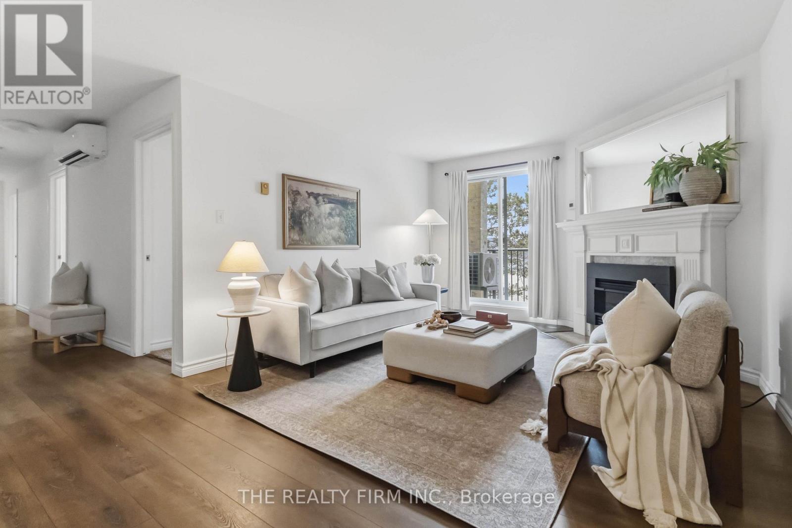 #210 733 DEVERON CRESCENT - 5