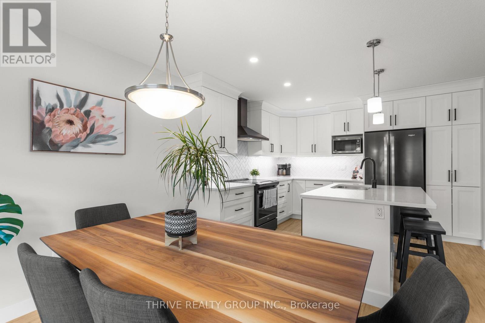 #25 1070 MEADOWLARK RIDGE - 21