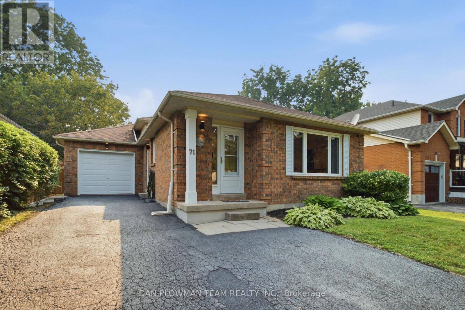 71 PROUT DRIVE - 1
