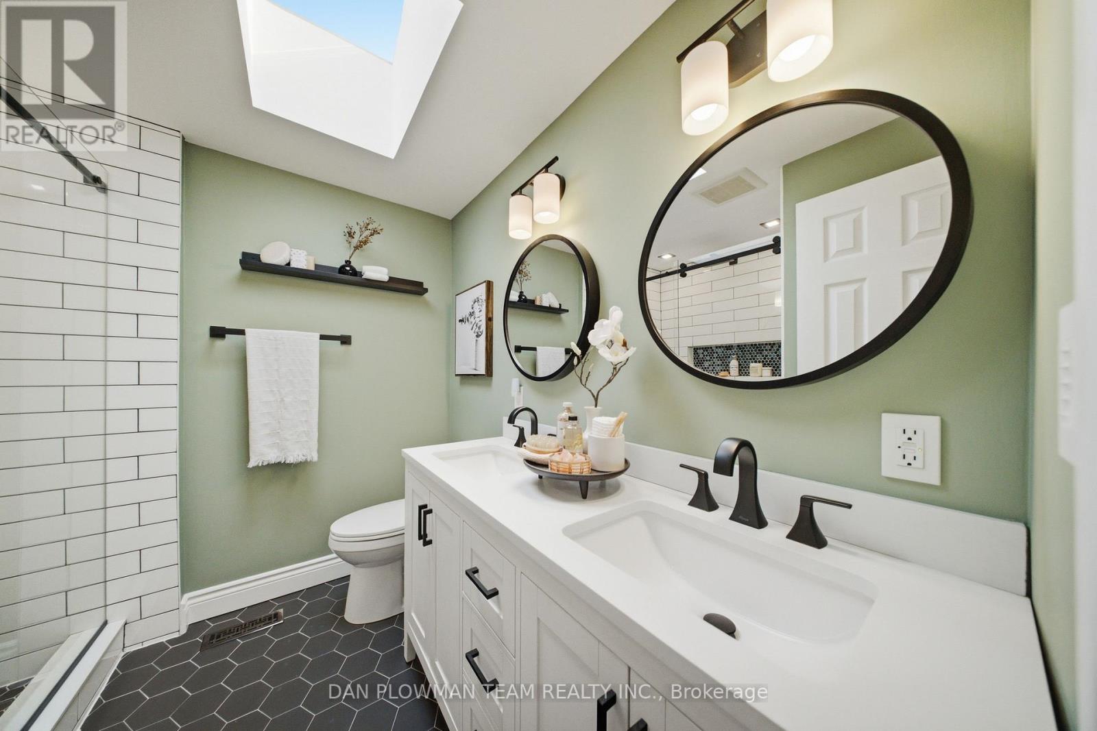 71 PROUT DRIVE - Image 21
