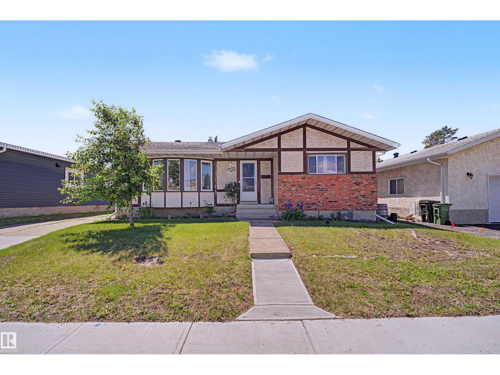16608 109 ST NW - 3