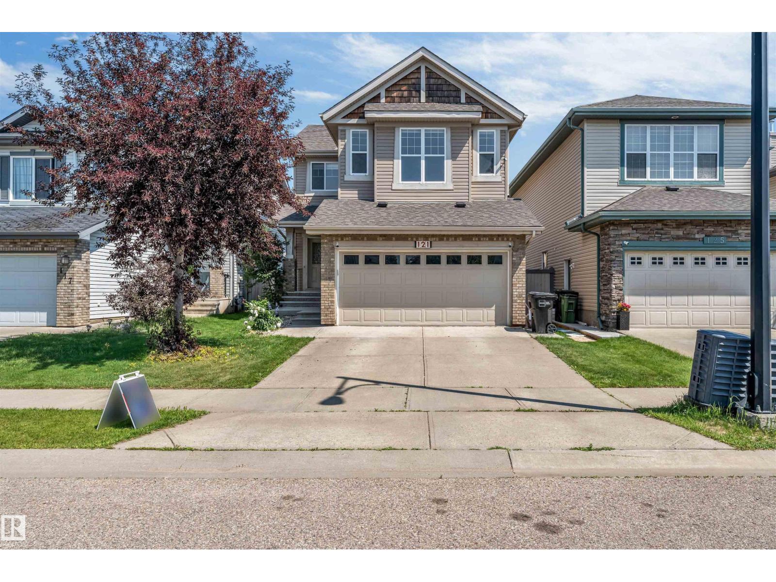 121 64 ST SW - 1