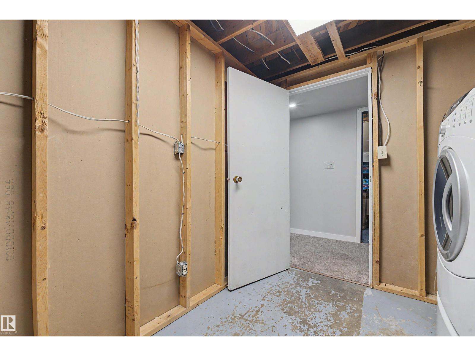 16608 109 ST NW - 39