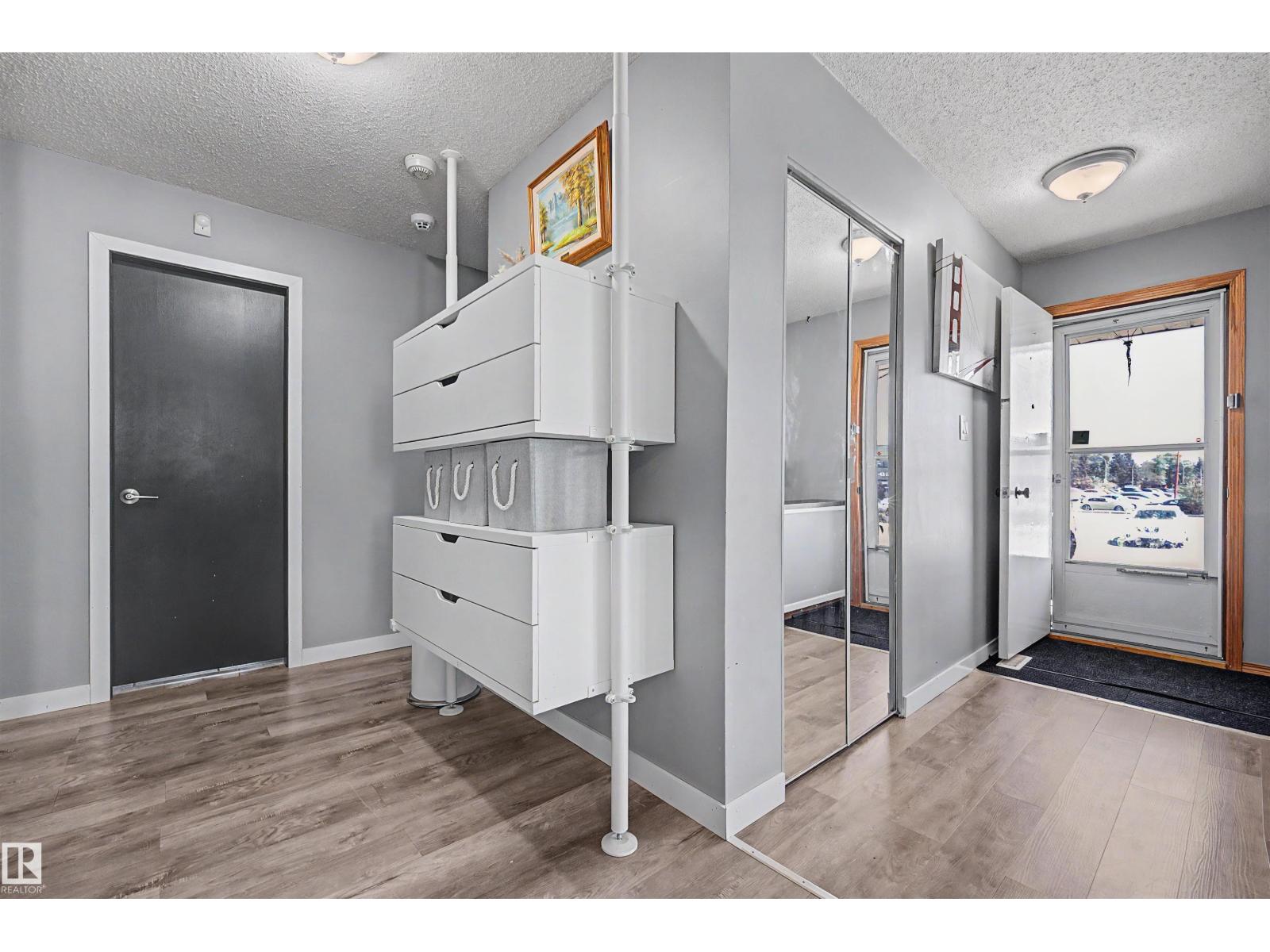 16608 109 ST NW - 20