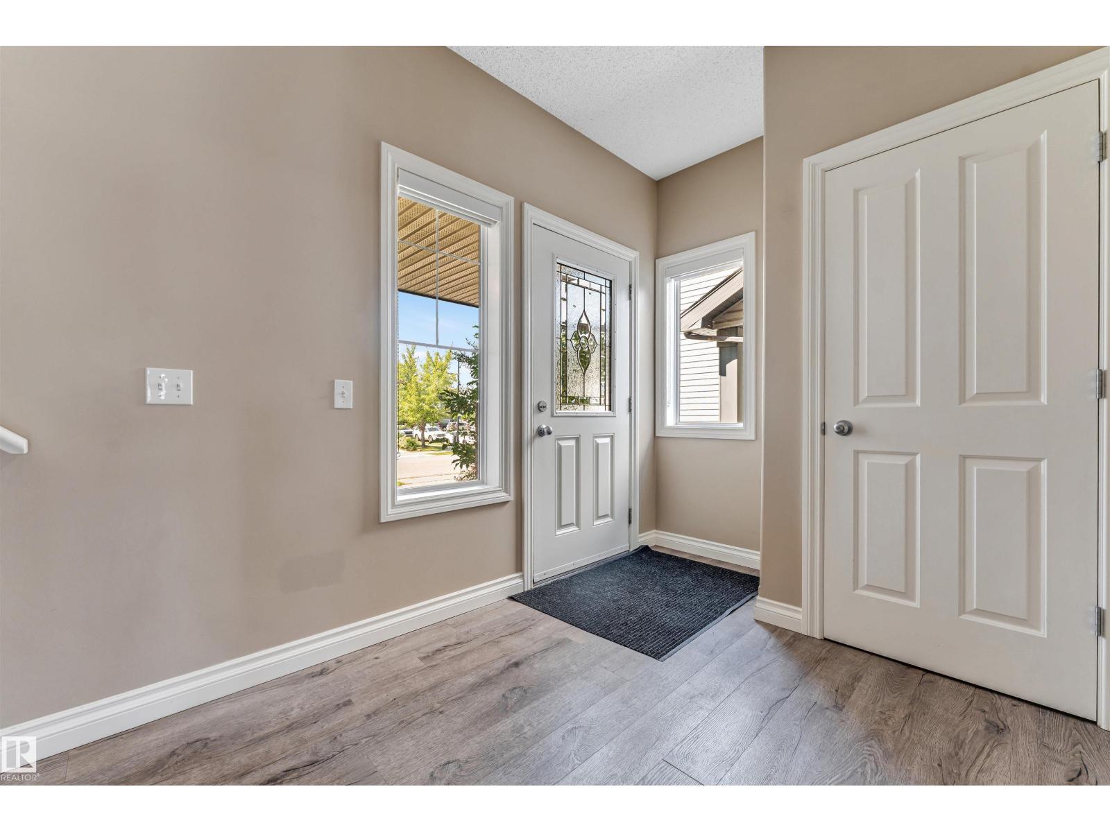 121 64 ST SW - 5