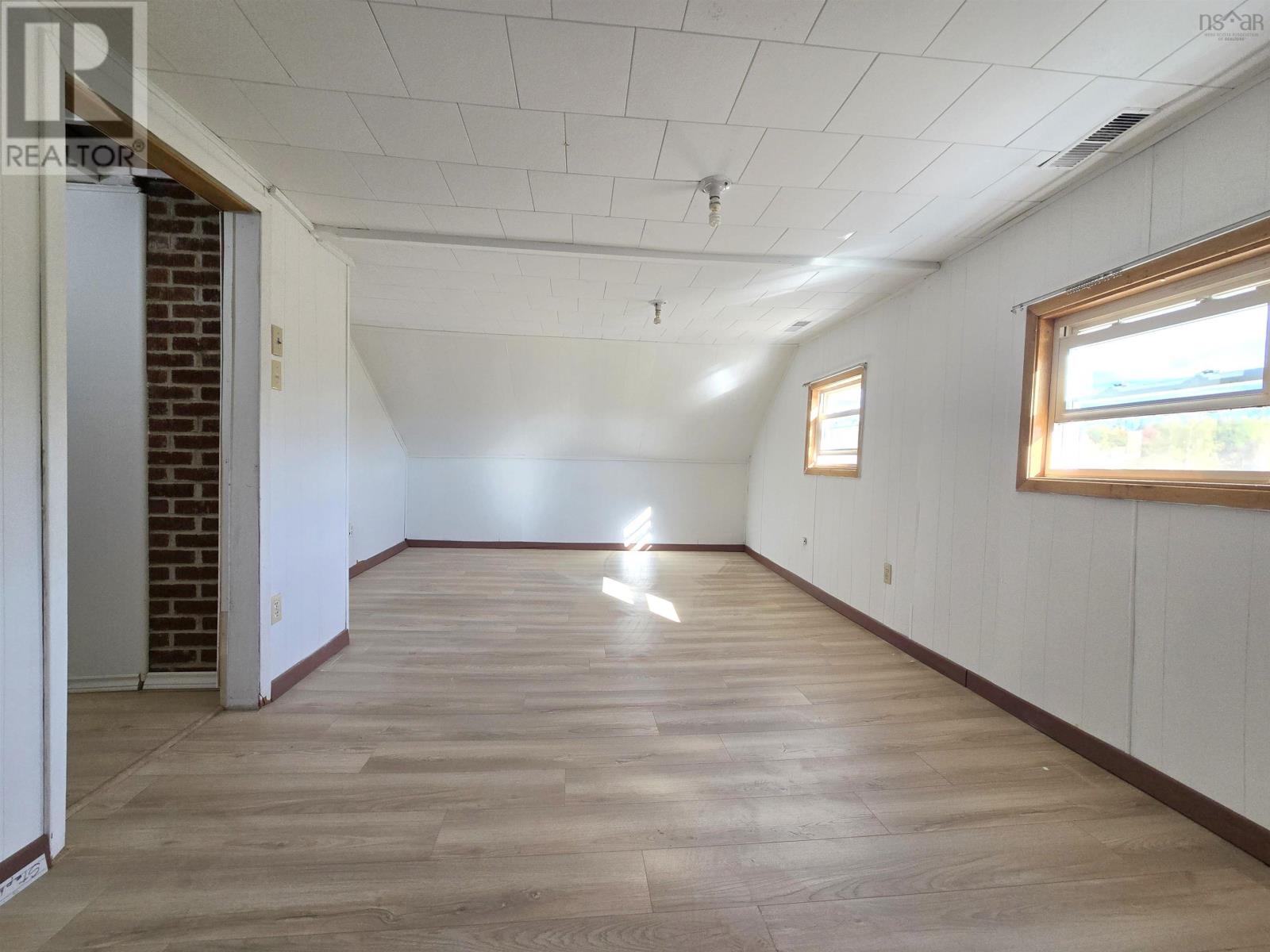 173 Boston Road - 22