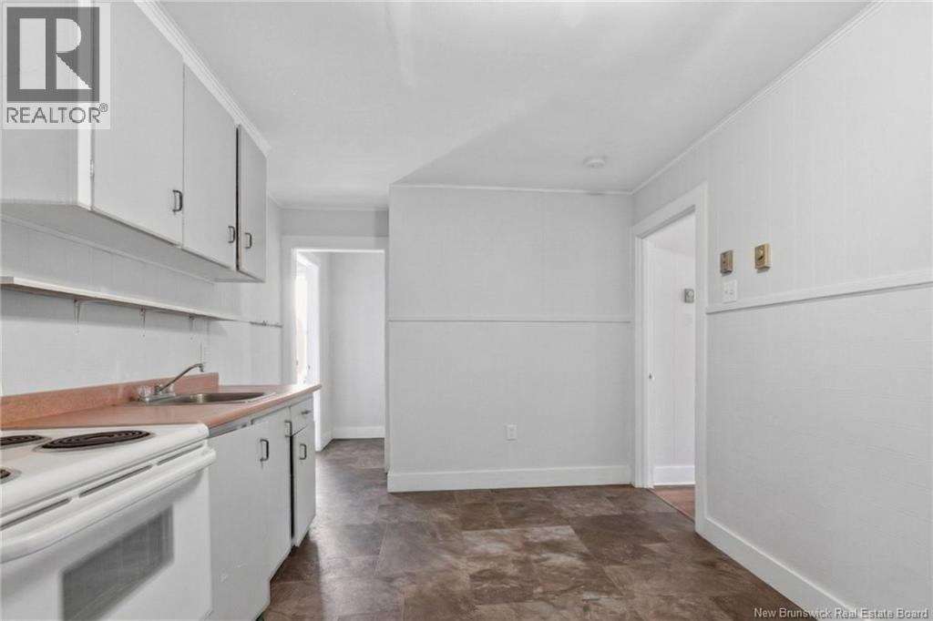 2 Copp Street - 16