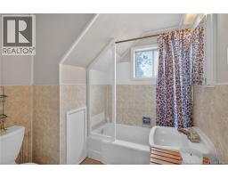 2 Copp Street, Sackville, NB E4L3T7 Photo 33