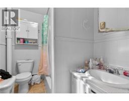 2 Copp Street, Sackville, NB E4L3T7 Photo 25