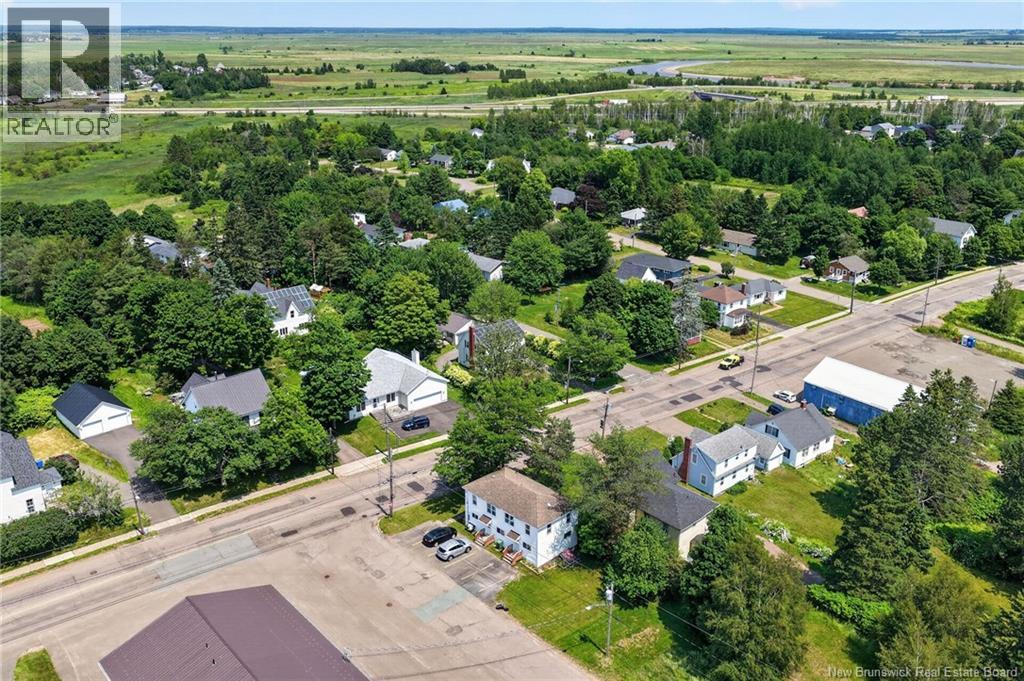 2 Copp Street - 40