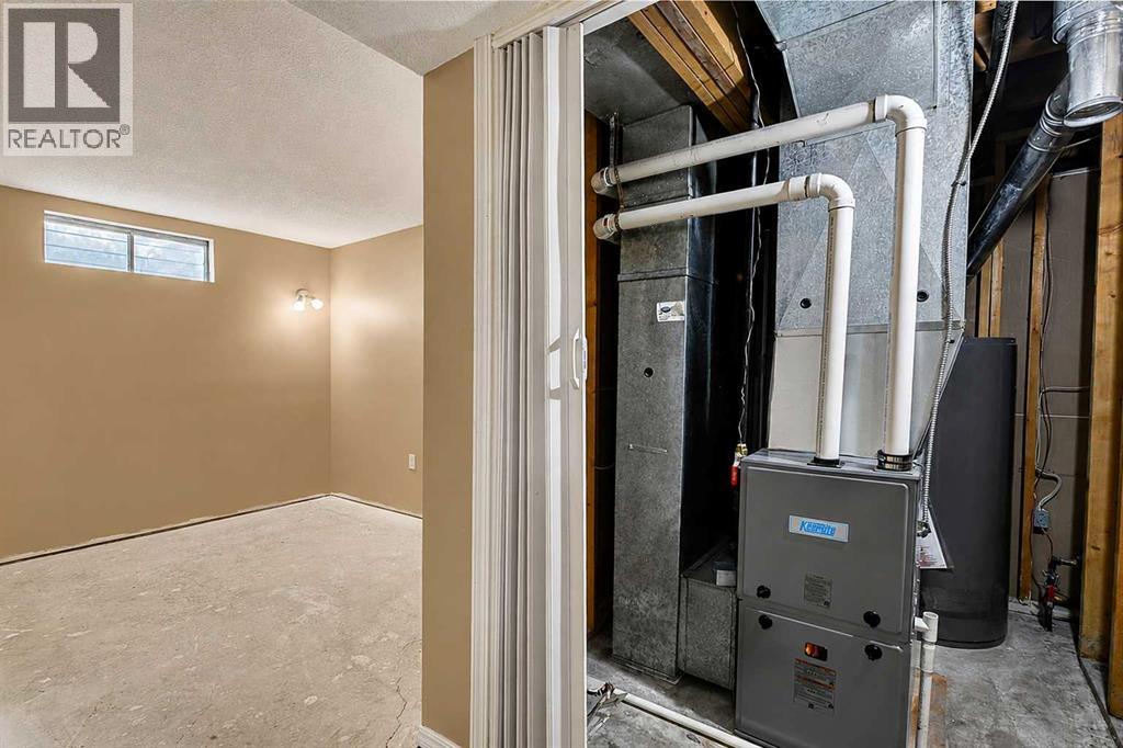6625 Poplar Drive - 35
