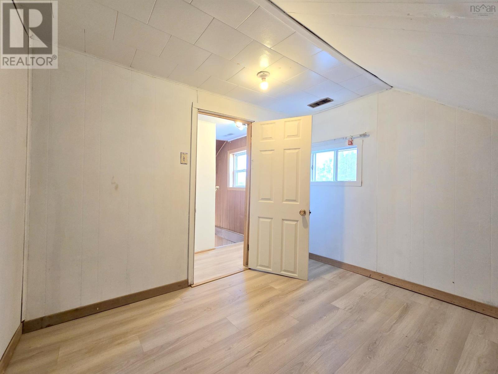 173 Boston Road - 18