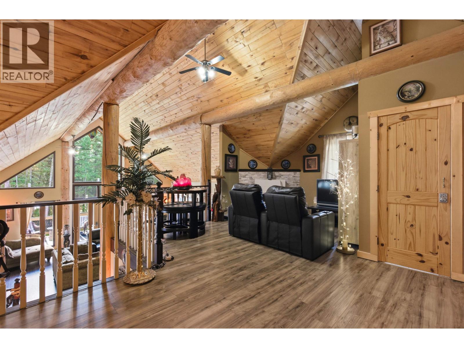 3286 EAGLE WAY - 18