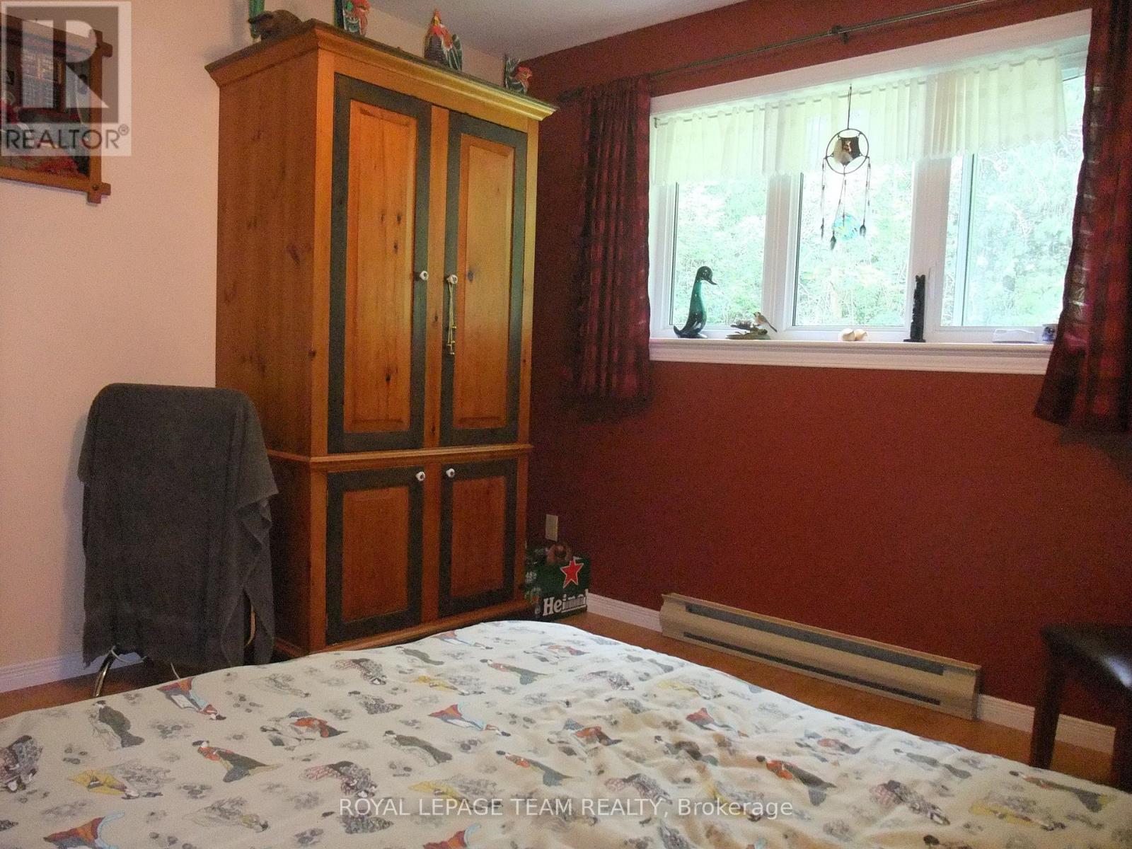 1563 GOSHEN ROAD - 16