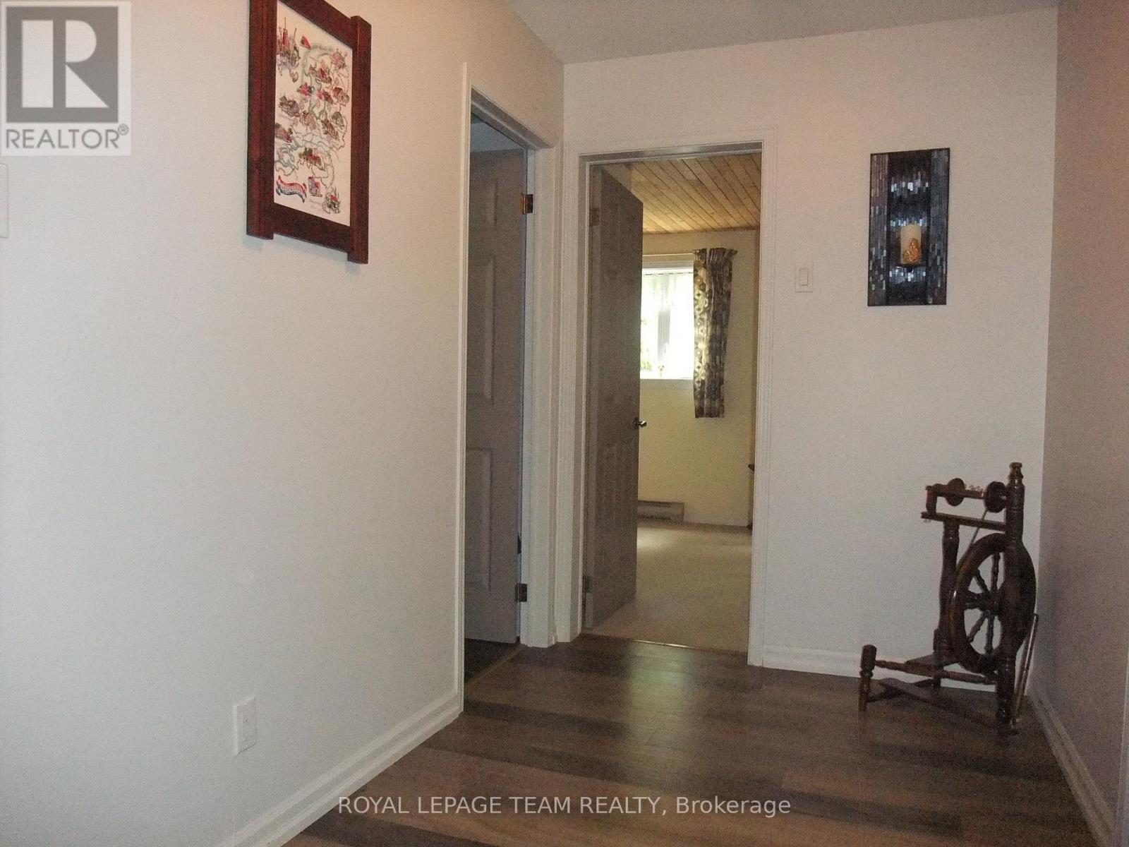 1563 GOSHEN ROAD - 21