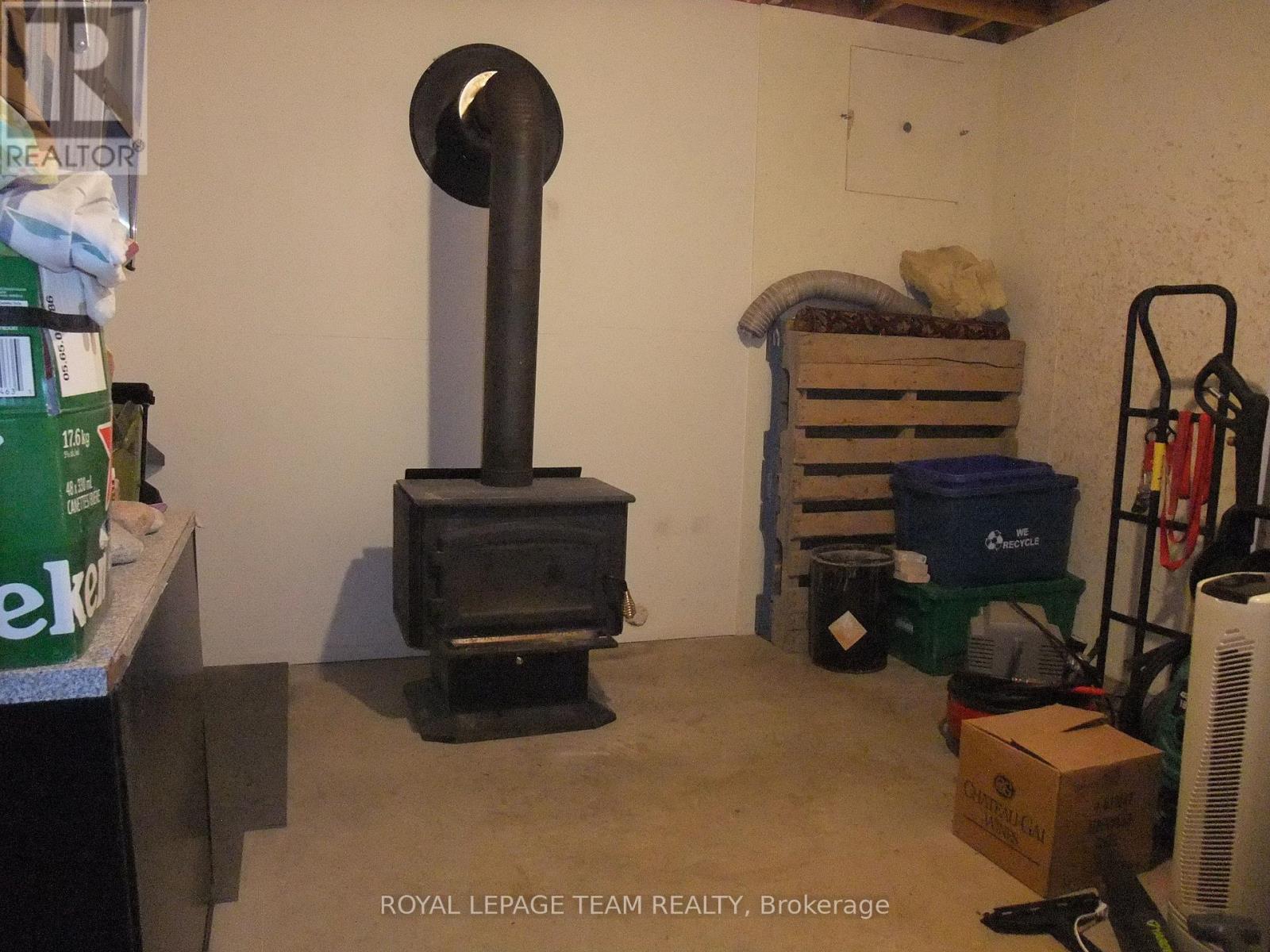 1563 GOSHEN ROAD - 31