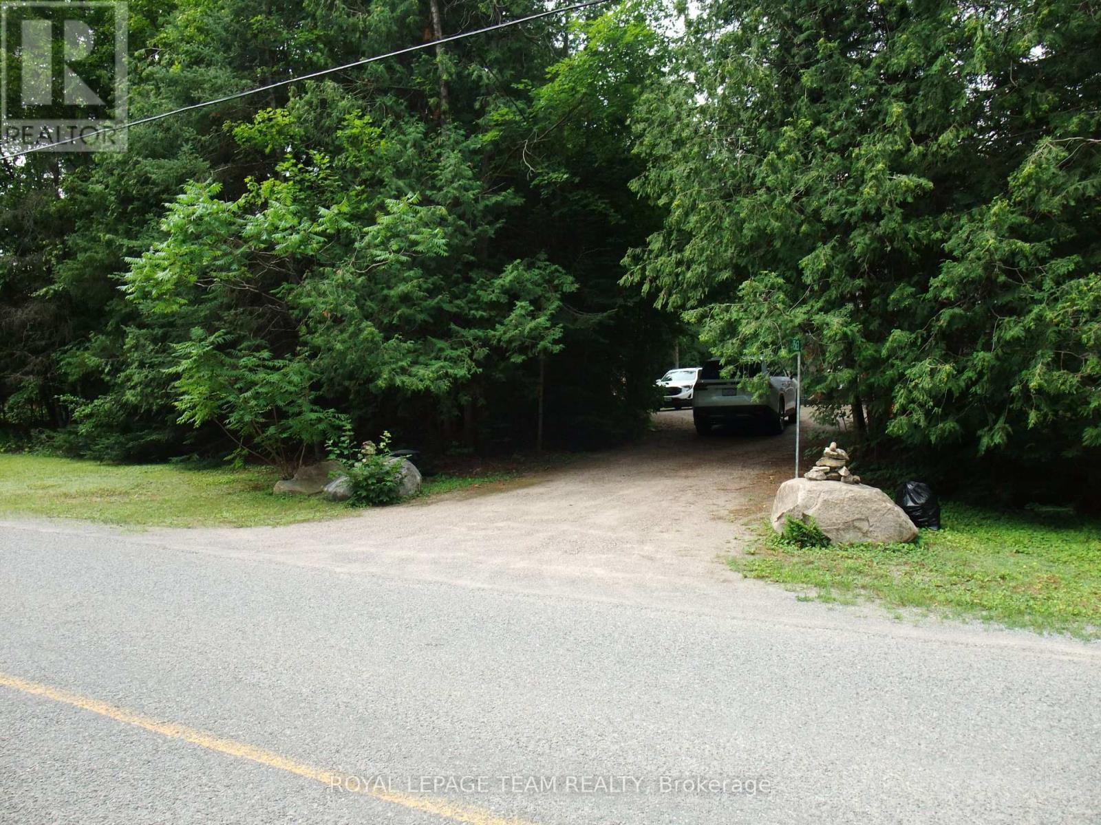 1563 GOSHEN ROAD - 38