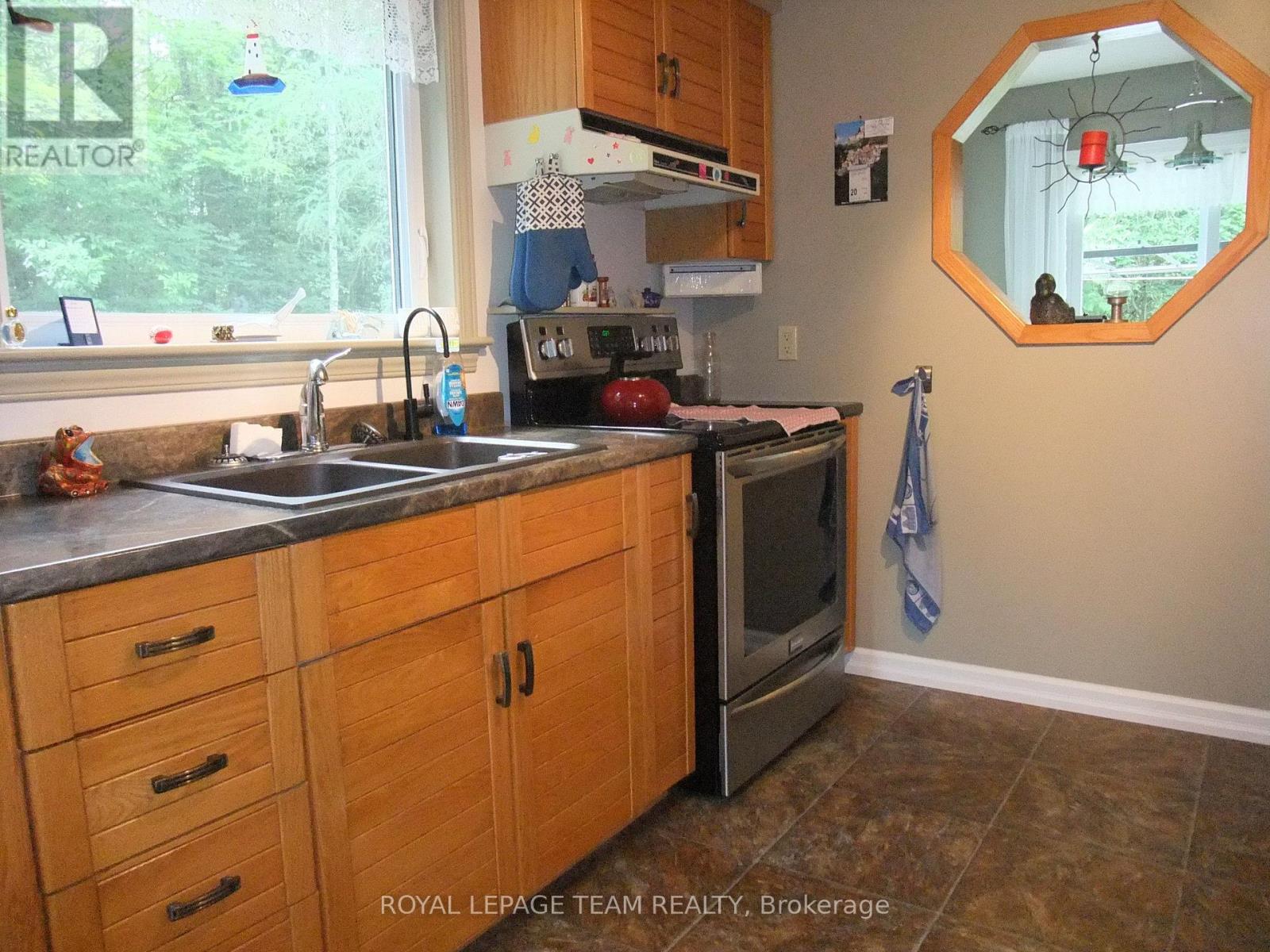 1563 GOSHEN ROAD - 7