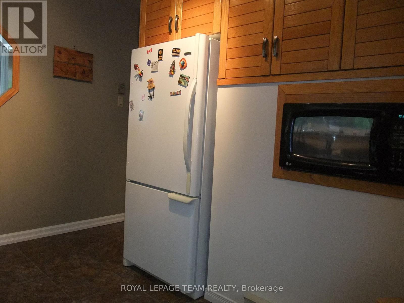 1563 GOSHEN ROAD - 8