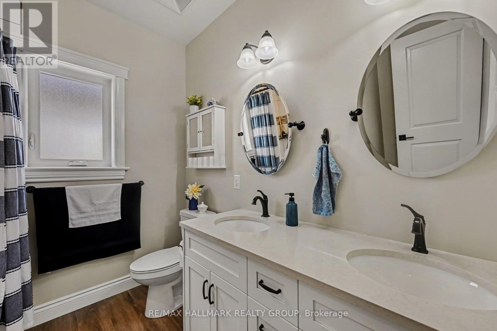 190 SHEPPARD AVENUE - Image 14