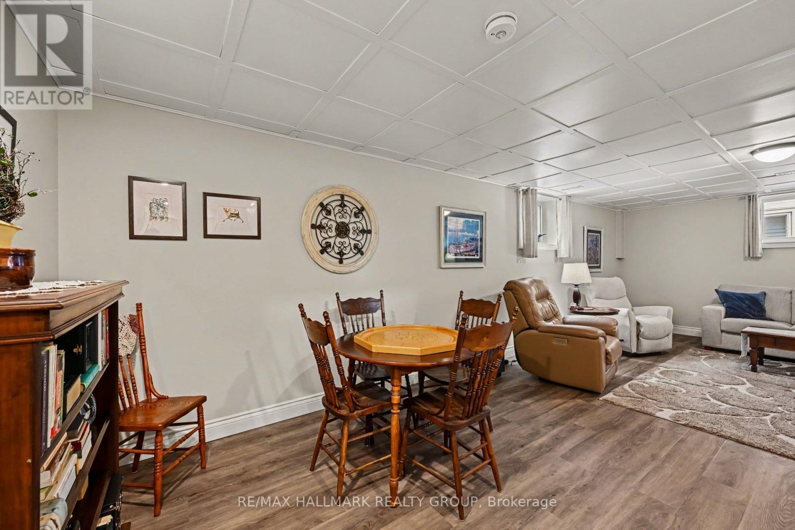 190 SHEPPARD AVENUE - Image 16