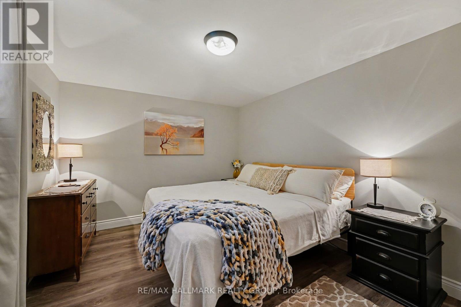 190 SHEPPARD AVENUE - Image 21