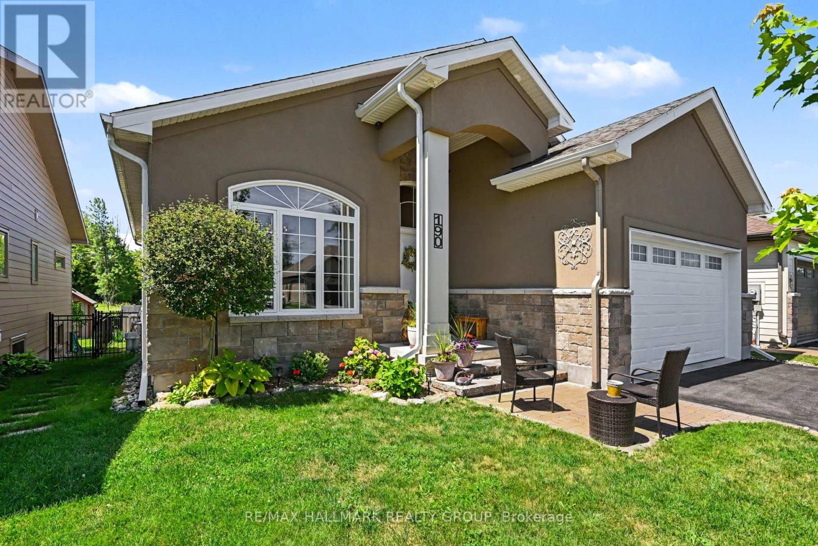 190 SHEPPARD AVENUE - Image 3